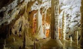 Genga e grotte di Frasassi in lizza come set di un film di "Bollywood"