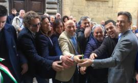 Camerino, taglio del nastro per la sede elettorale del candidato sindaco Sandro Sborgia