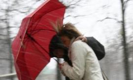 Protezione Civile delle Marche, allerta meteo per domenica 5: vento forte e temporali dall'interno fino alla costa