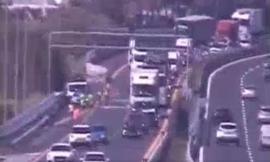 Drammatico incidente in A14, scontro tra quattro auto: due morti e un ferito