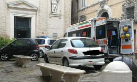 Macerata, accusa un malore durante la messa: donna trasportata in Ospedale