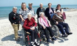 Gagliole, gesto di solidarietà dei nonnini della casa di riposo per i piccoli del Salesi di Ancona
