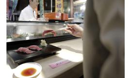 Cibi scaduti e scarsa igiene: irregolari il 48% degli 'all you can eat' e ristoranti etnici