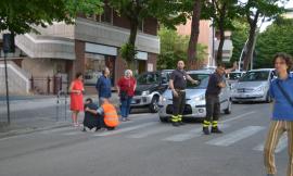 Macerata, investita da un'auto mentre attraversa la strada: ragazza finisce in Ospedale (FOTO)