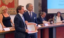 Il Questore Pignataro premiato a Roma per "aver mostrato l'immagine di uno Stato che c'è" (FOTO E VIDEO)