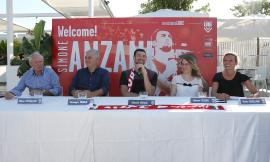 Lube Volley, bagno di folla in riva al mare per Simone Anzani: "Che entusiasmo!" (FOTO)