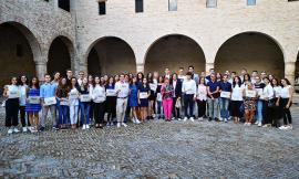 Tolentino, premiati i neodiplomati della provincia da 100 e lode