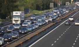 Week-end da bollino nero sulle strade tra esodo e sciopero dei casellanti