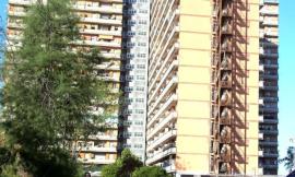 "Coloriamo l'Hotel House con 1 euro": al via la raccolta fondi per la realizzazione di un murale sul palazzone di Porto Recanati