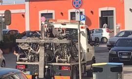 Rimozione delle bici a Civitanova, i cittadini: "Ok le sanzioni ma chiediamo le rastrelliere"