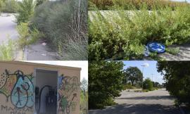 "Marciapiedi abbandonati al degrado nella zona Pip di Piediripa": la denuncia di un cittadino (FOTO)