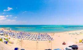 Meteo Marche, torna il caldo estivo e il weekend sarà da mare