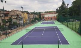 San Severino,  nuovo manto in resina acrilica per i campi da tennis di via Campo Fiera