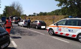 Tamponamento tra tre auto in Contrada della Pieve: in cinque all'ospedale (FOTO)