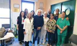 La Bigmat dona libri al reparto ematologico dell’ospedale di Civitanova
