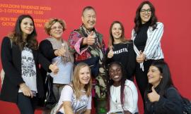 Le ragazze dell'Ipsia "Frau" incontrano lo stilista Yamamoto alla Fiera "Lineapelle" di Milano (FOTO)