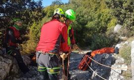 Domenica di esercitazioni per il Soccorso Alpino di Macerata (FOTO)