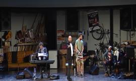 Civitanova, "Caro teatro": domenica lo spettacolo-concerto con le musiche di Rino Gaetano