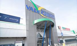 Macerata, un grande successo la sfilata al Centro Commerciale Val di Chienti
