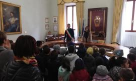 Potenza Picena, giovanissimi studenti in visita al Comune