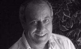 Tolentino, Antonio Migliorisi presenta al Politeama il suo libro “La sabbia nella mente”