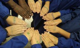Sicurezza nelle scuole, flash mob alla "Don Bosco" di Tolentino