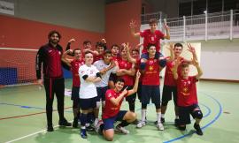 Prima Divisione, il Volley Macerata vince il derby con il Nino Café e raggiunge la testa della classifica