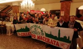 Gli auguri di Natale della Menghi al Collettivo Macerata e al Volley Academy