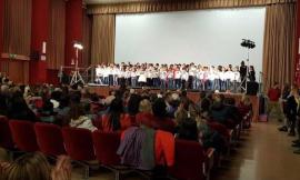 Macerata, spettacolo degli alunni della "Salvo D'Acquisto" per il progetto "Crescere con la musica"