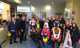 All'ospedale pediatrico "Salesi" la Befana arriva in moto (FOTO)