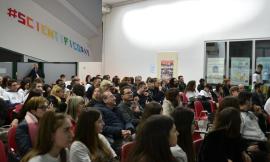 Tolentino, i ragazzi del Filelfo protagonisti del primo #Scientifico Day