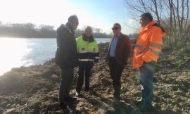 Civitanova, sopralluogo per i lavori di bonifica della foce del Chienti