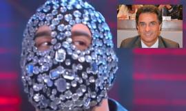 Junior Cally a Sanremo, l'assessore Pieroni scrive alla Rai: "Testi sessisti e violenti"