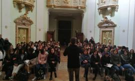 Cingoli, "Giorno della Memoria": gli studenti del "Varnelli" incontrano il professor Dobloni