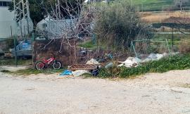 Loreto, la denuncia dei residenti della frazione Grotte: "Viviamo in compagnia di ratti e rifiuti" (FOTO)