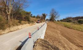 Caldarola, ripristinata la viabilità sulla strada comunale che collega Croce e Vestignano
