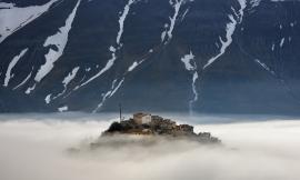 Castelluccio, catturata l'alba con uno spettacolare timelapse (VIDEO)