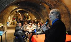 Macerata, Galleria Antichi Forni affollata per la conferenza su Salgado