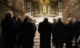 Coronavirus, da domenica 1 marzo riprendono le messe nelle Marche