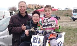 Tolentino, Fabio Santecchia: a 8 anni nella gara d’esordio di minicross giunge secondo sul traguardo