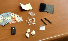 Civitanova, gli trovano in casa 27 grammi di cocaina: in manette 61enne (VIDEO)