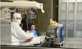 Ospedali Riuniti di Ancona, una storia a lieto fine: dimesso un neonato positivo al Covid-19
