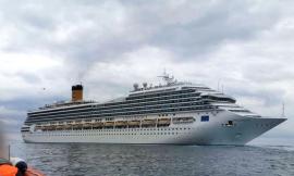 La nave Costa Magica attracca al porto di Ancona: scatta il piano sicurezza