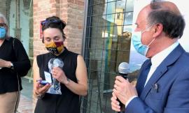 Matelica, inaugurata la mostra "In Domum": conferita la cittadinanza illustre all'artista Adinda-Putri Palma