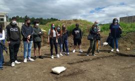 Tolentino, studenti del "Filelfo" in visita agli scavi in contrada Pace