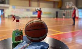 Basket Tolentino, si torna a giocare: piccoli gruppi e niente passaggi, ognuno ha la sua palla