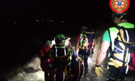 Sorpresi dalla pioggia sbagliano sentiero: 4 escursionisti recuperati nella notte