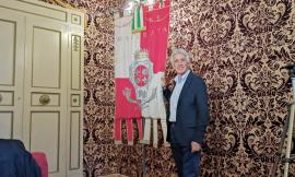 Macerata, primi passi di Parcaroli nel Palazzo Comunale:"Sento nel cuore una grande responsabilità" (VIDEO)