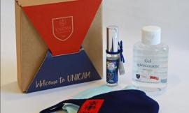 Unicam al fianco degli studenti nel rientro in aula: consegnato un kit anti-covid alle matricole