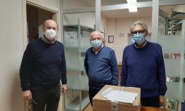 IRCR Macerata, 500 mascherine per gli Operatori Sanitari: la generosità di Gino Sardella